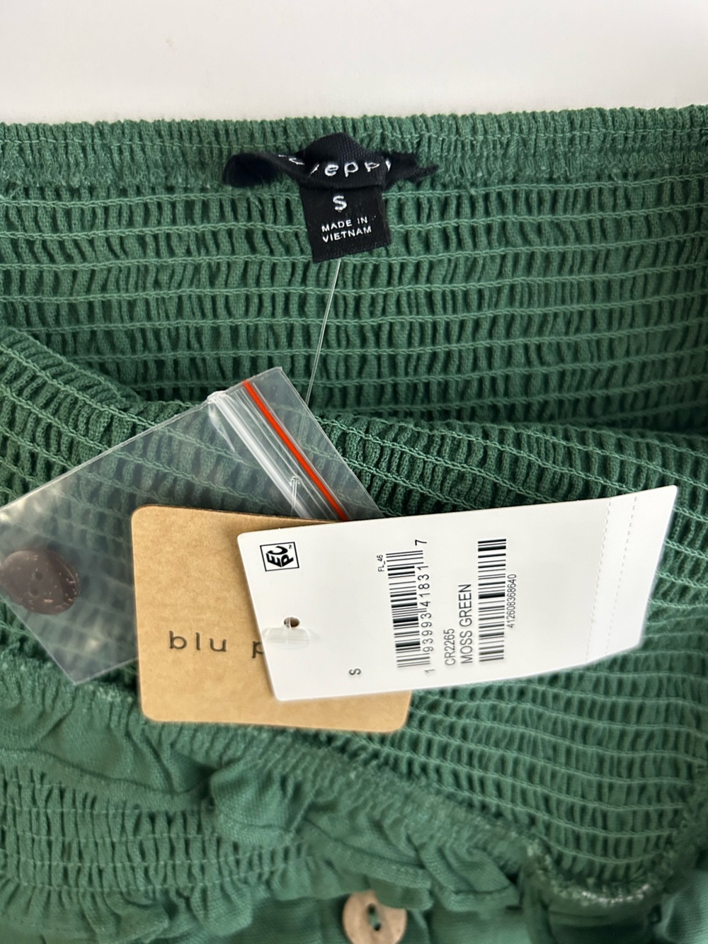 Blu Pepper Moss Green Smocked Linen Blend Midi Dress NWT - Picture 7 of 13
